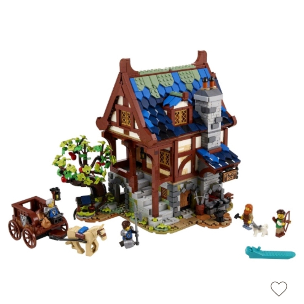 Lego Ideas Medieval Blacksmith 21325